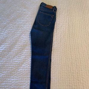 Madewell High-Rise skinny jean size 27